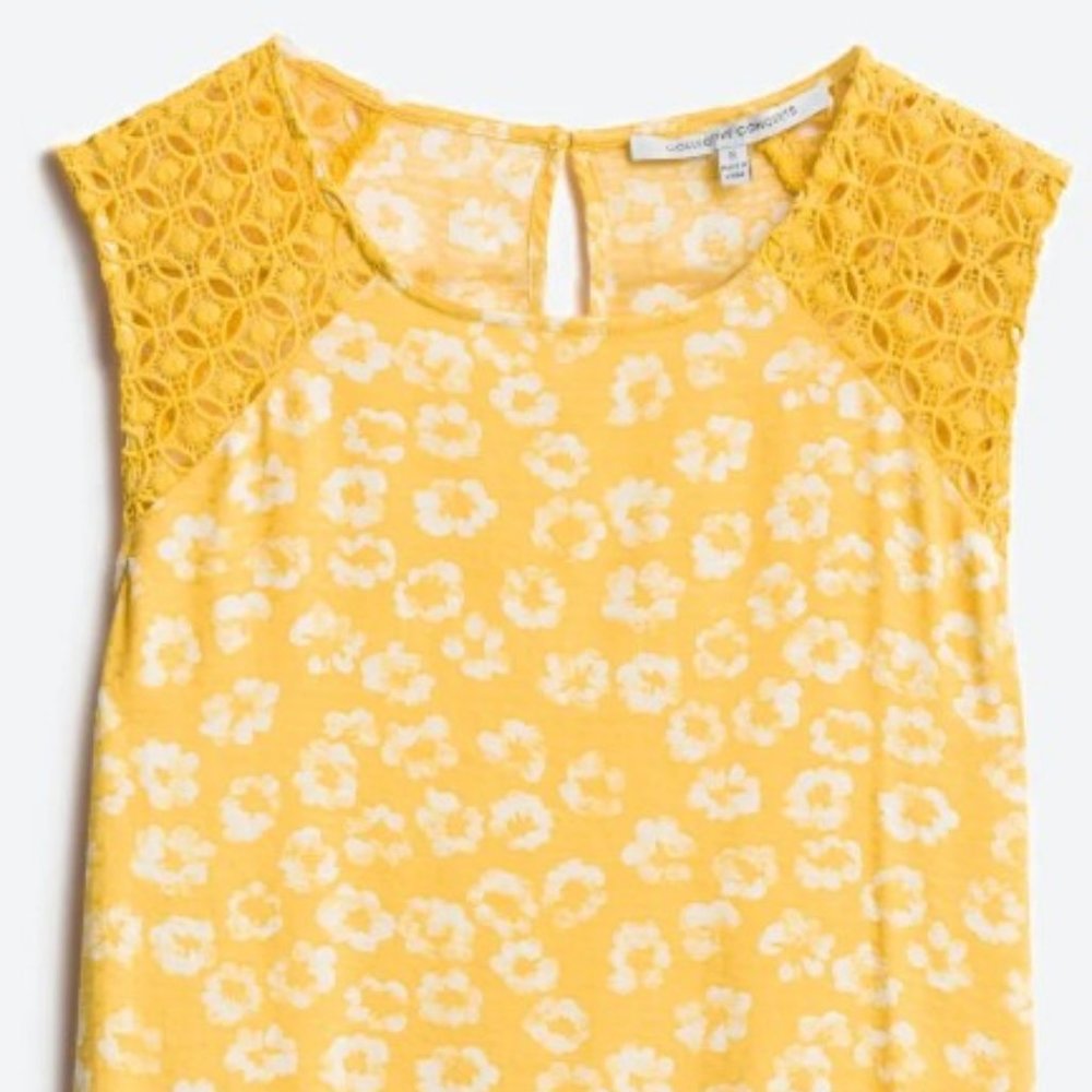 COLLECTIVE CONCEPTS Millane Crochet Detail Top